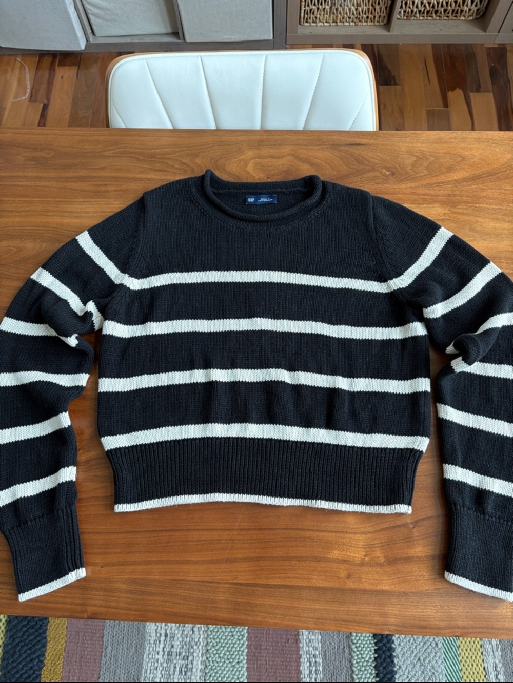 Gap Shrunken Roll Neck Sweater Cotton Black Off White Stripe Size Small - Picture 7 of 11